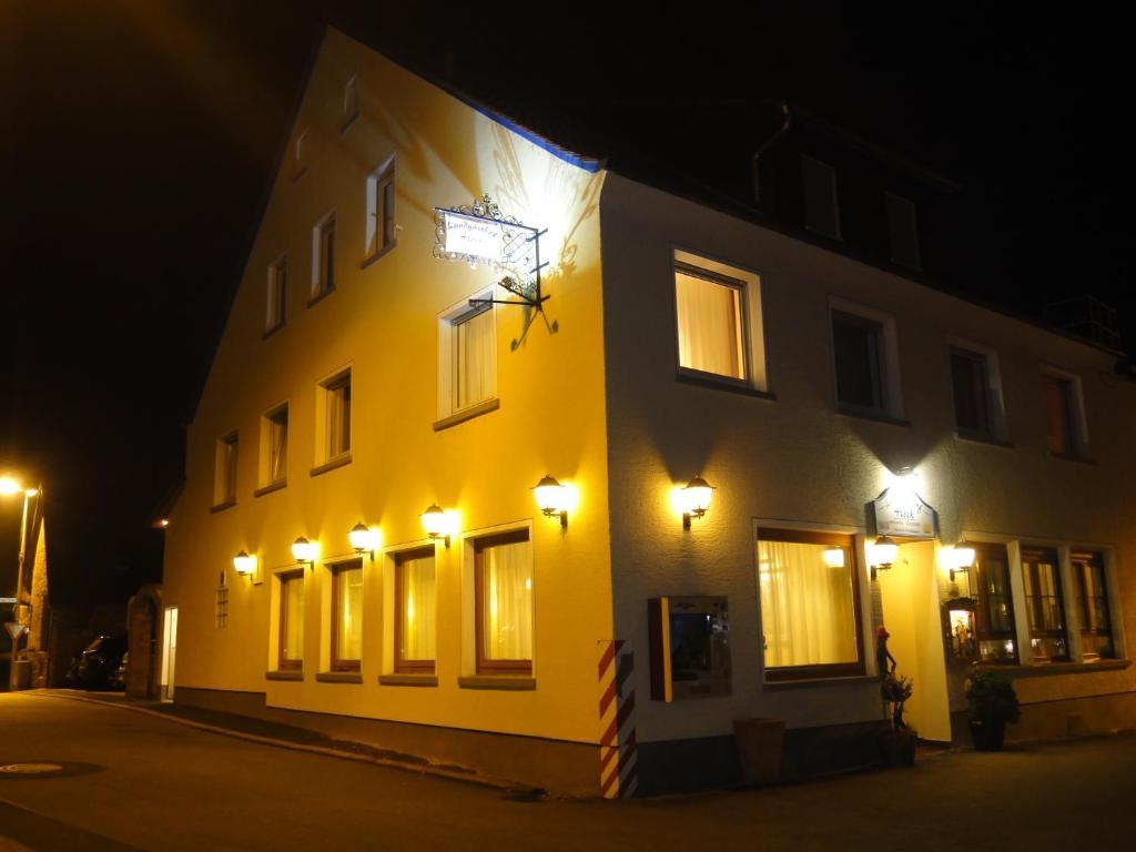 Landgasthof Hock Hotel Grossostheim ภายนอก รูปภาพ